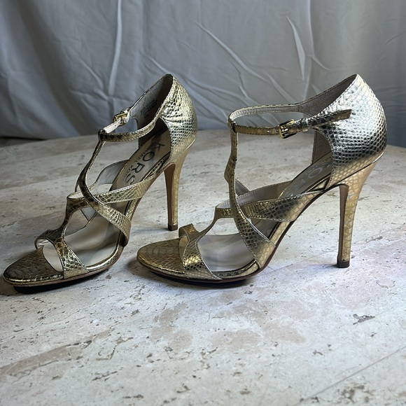 Michael Kors gold heeled sandals. Size 6. - Picture 3 of 10